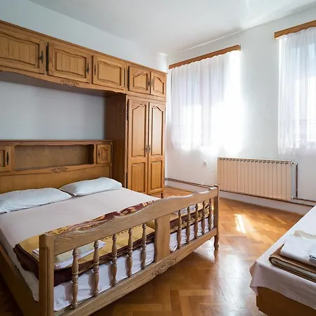 Una-c gostionica Bihac